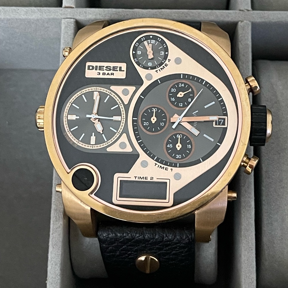 Diesel Watch Gold Mr Daddy Dz7261